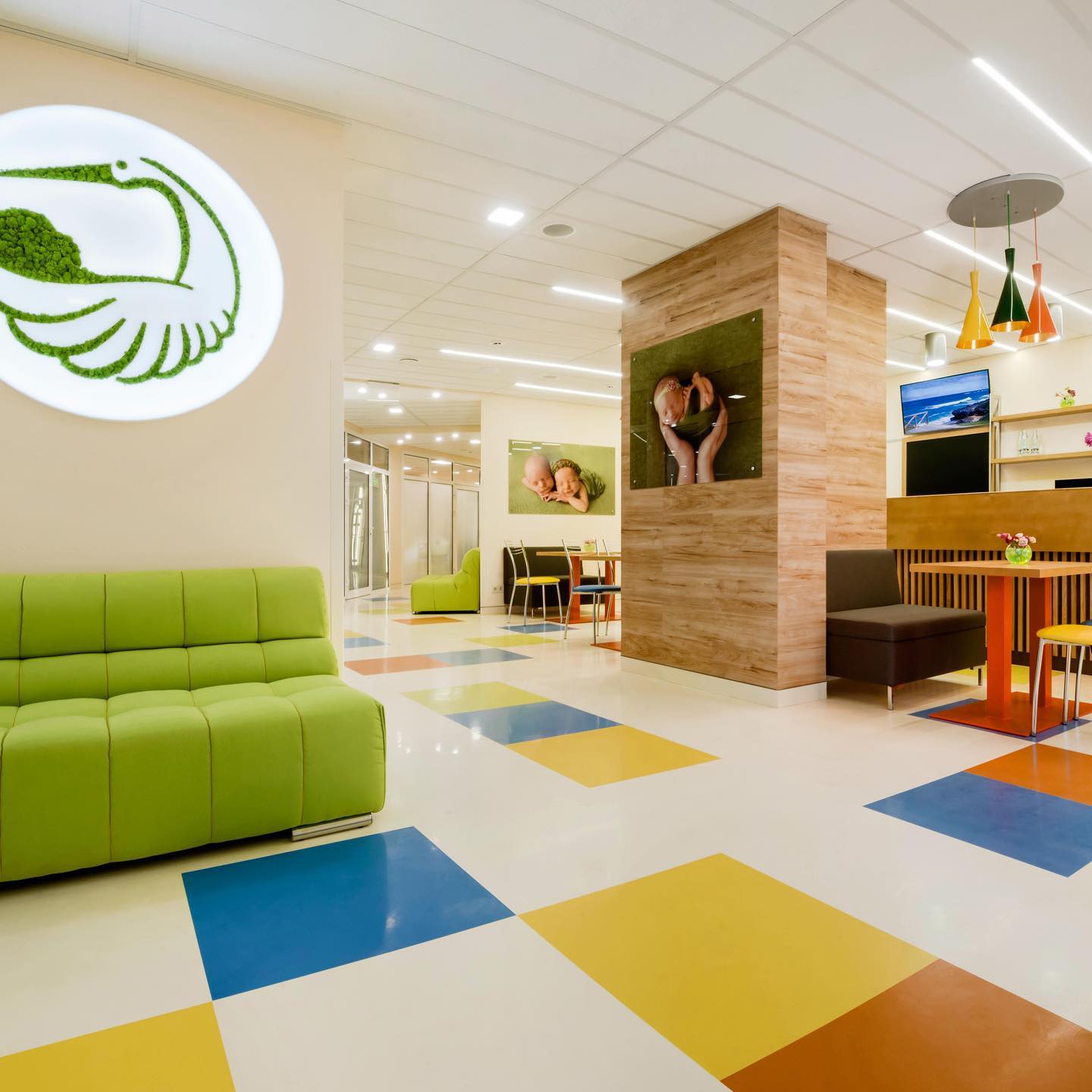 Пологовий будинок Лелека