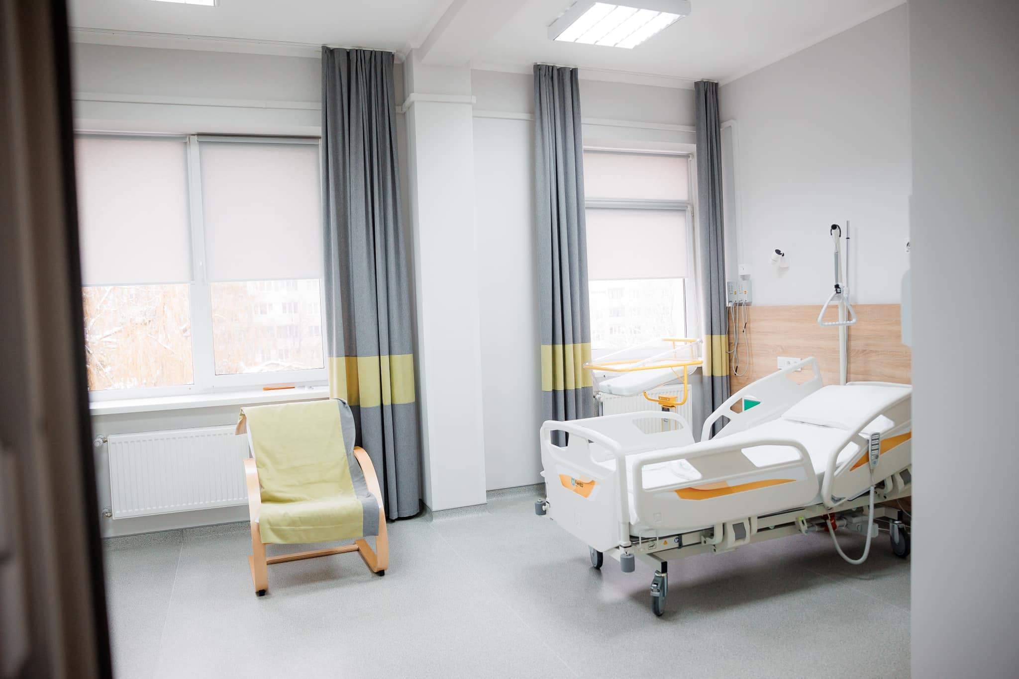 Львівський обласний клінічний перинатальний центр