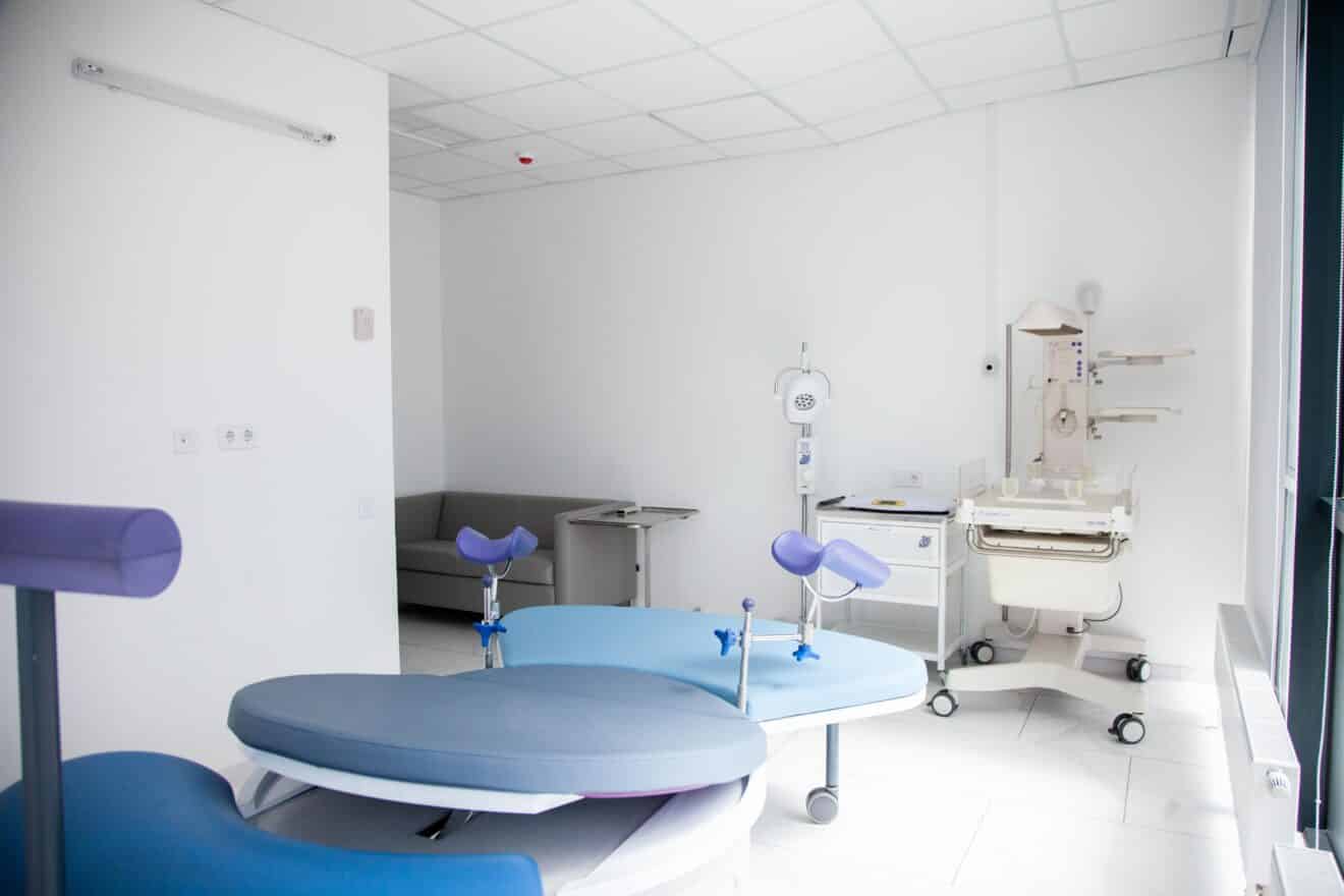 Пологовий будинок Адоніс